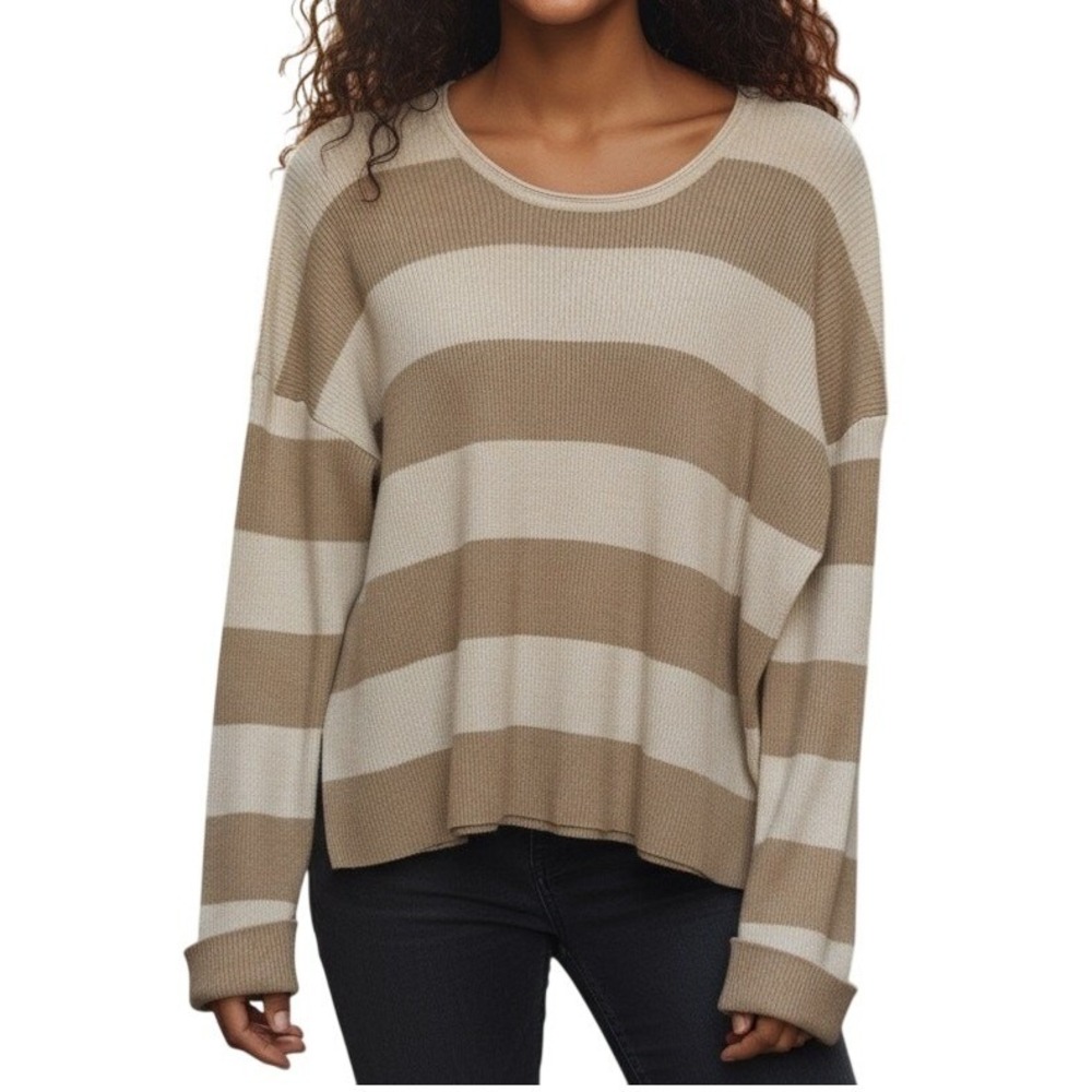 By Together Collection Tan & White Ribbed Cuff Sleeve Sweater Size Medium‎
